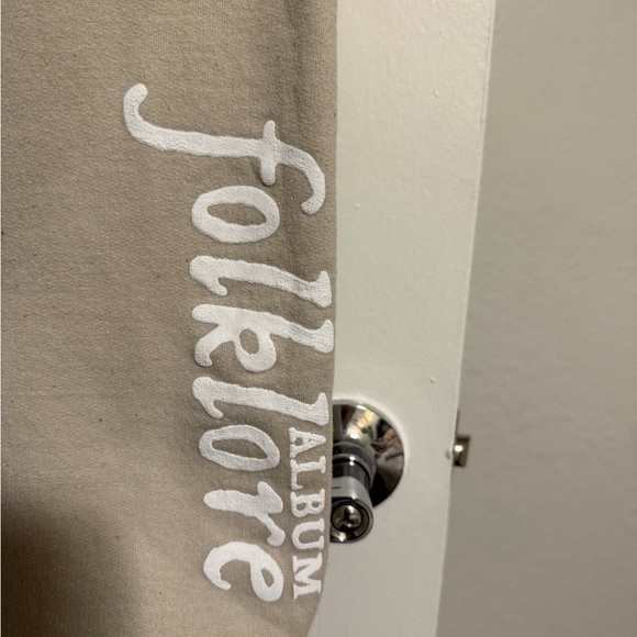 Taylor Swift Folklore "In The Trees" Tan Hoodie Size XXL Rare - Picture 4 of 5